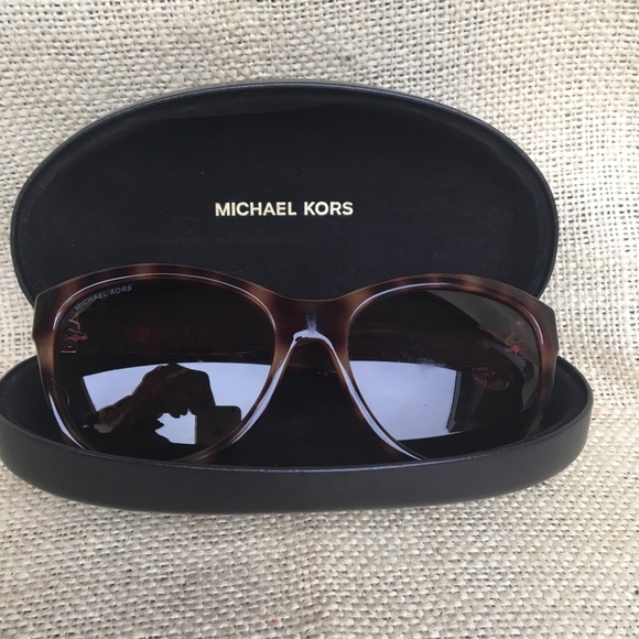 Michael Kors Accessories - Michael Kors Olivia Sunglasses in Tortoise